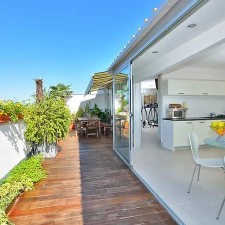 Appartamento Sunny Garden Luxury Penthouse Zara
